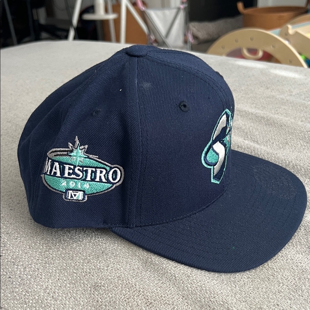 Seattle Mariners Navy Blue Cap with Embroidered Logo